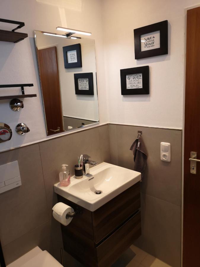Apartment Ferienwohnung Mit Blick Auf Den Weissensee Fussen